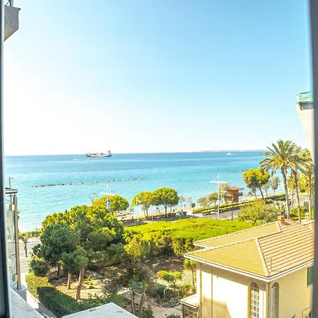 Sea-view Lägenhet Limassol